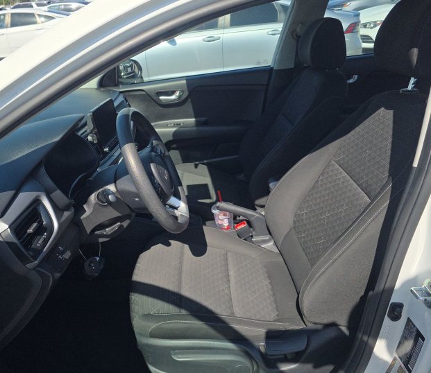 Used 2022 Kia Rio S FWD image 5