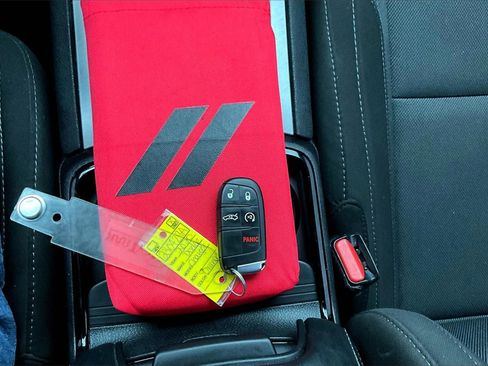 Certified 2020 Dodge Charger SXT w/ Blacktop Package image 9