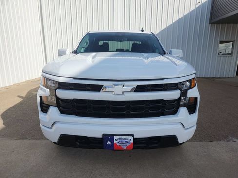 Used 2026 Chevrolet Silverado 1500 Custom w/ LPO, Dark Essentials Package RWD image 3