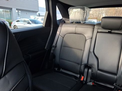 New 2026 Ford Escape SE image 19