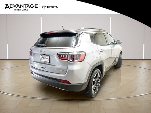 Used 2023 Jeep Compass Limited AWD/4WD image 7