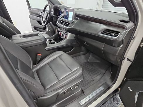 Used 2023 Chevrolet Tahoe Z71 w/ Luxury Package AWD/4WD image 44
