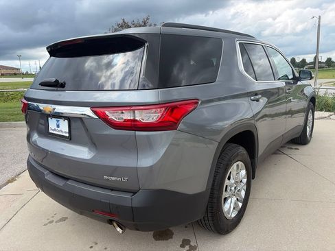 Used 2021 Chevrolet Traverse LT AWD/4WD image 13