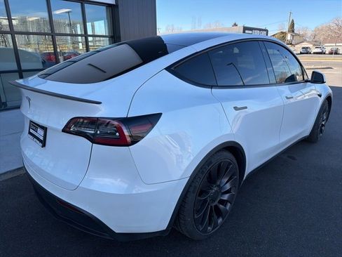 Used 2020 Tesla Model Y Performance image 9