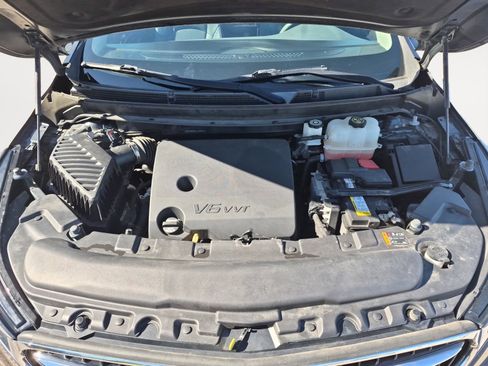 Used 2020 Buick Enclave Essence w/ Sound and Sites Package image 30