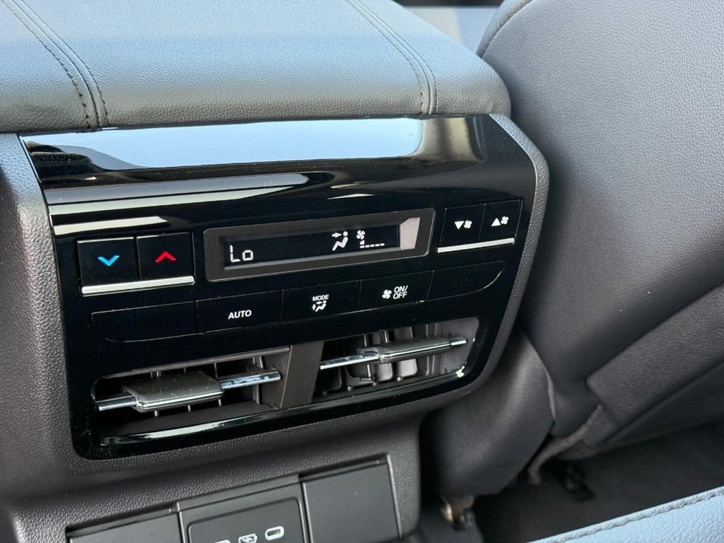Certified 2026 Acura MDX SH-AWD image 13