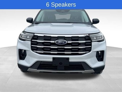 Used 2026 Ford Explorer Active w/ Active Comfort Package image 8