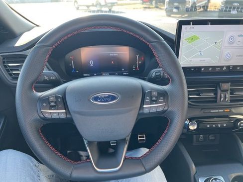Used 2024 Ford Escape ST-Line w/ Tech Pack #1 image 16