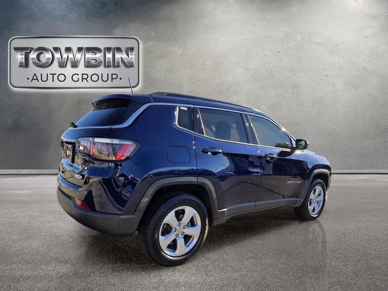 Used 2018 Jeep Compass Latitude w/ Popular Equipment Group AWD/4WD image 5