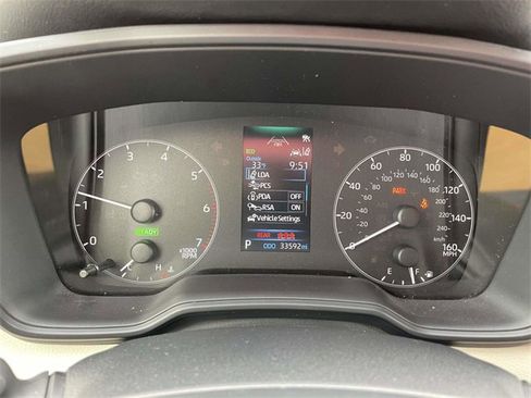 Used 2023 Toyota Corolla LE image 22