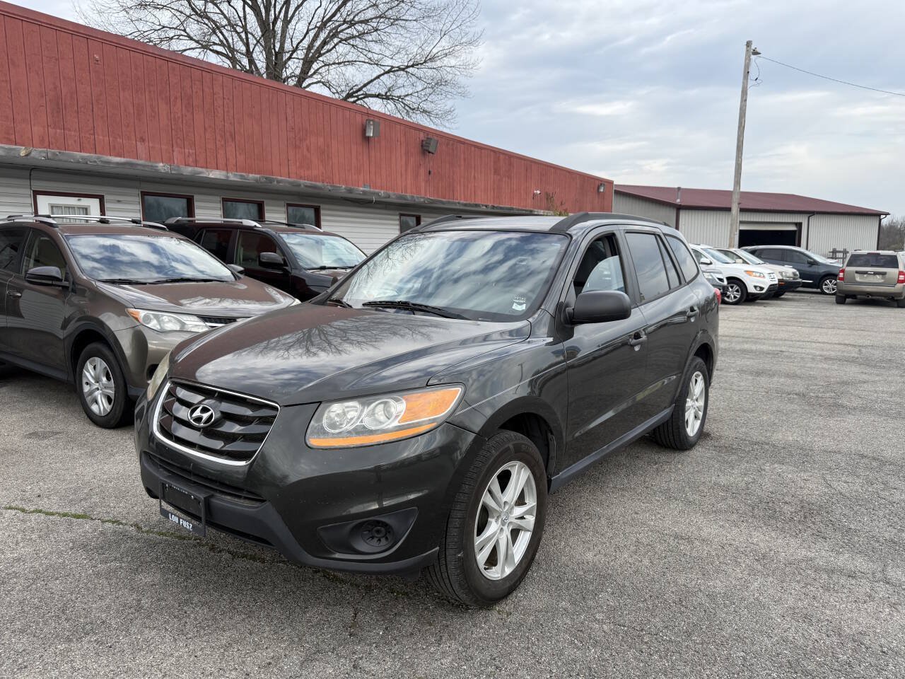 Used 2010 Hyundai Santa Fe GLS w/ Summer Event Pkg 21 AWD/4WD image 2