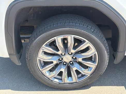 Used 2024 GMC Sierra 1500 Denali w/ Denali Reserve Package AWD/4WD image 17