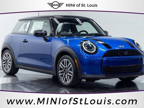 New 2026 MINI Cooper 2-Door Hardtop FWD image 1