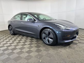 Used 2020 Tesla Model 3 Long Range video 2