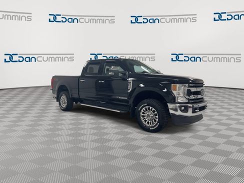Used 2020 Ford F350 XLT w/ XLT Premium Package AWD/4WD image 2