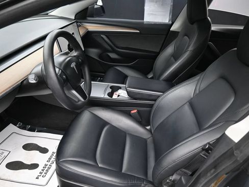 Used 2023 Tesla Model 3 Standard Range RWD image 24