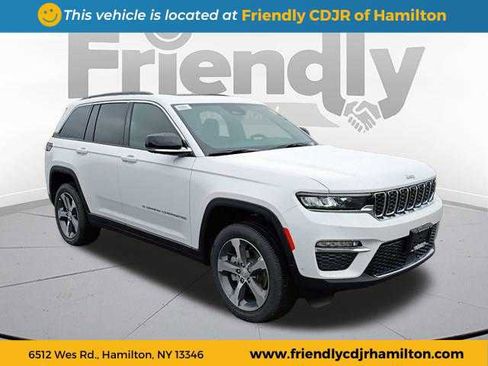 New 2025 Jeep Grand Cherokee Limited w/ Luxury Tech Group II image 7