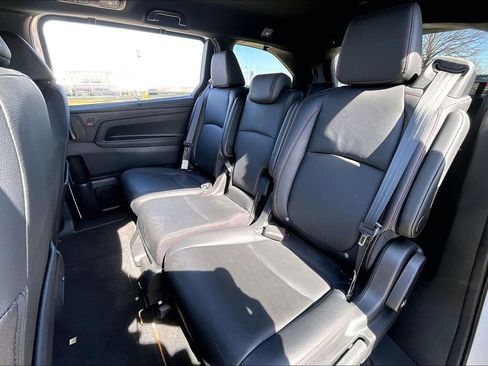 Used 2023 Honda Odyssey Sport image 32