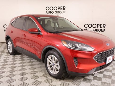 Used 2021 Ford Escape SE w/ Convenience Package image 1