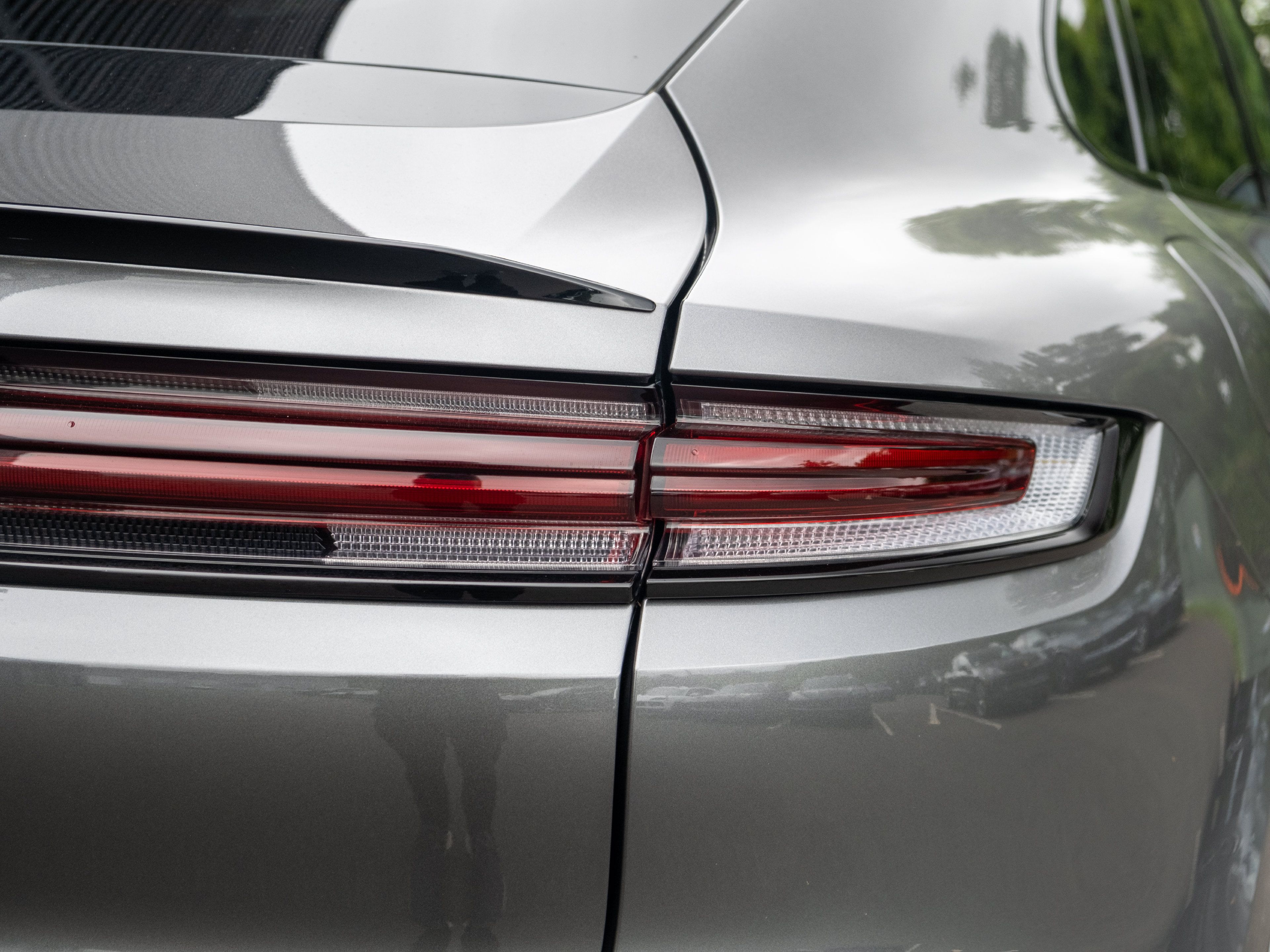 Used 2024 Porsche Cayenne Coupe AWD/4WD image 22