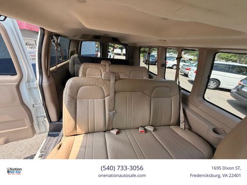 Used 2008 GMC Savana 2500 Passenger w/ Power Package RWD image 16
