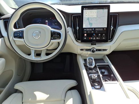 New 2026 Volvo XC60 T8 Ultra w/ Protection Package Premier AWD/4WD image 12
