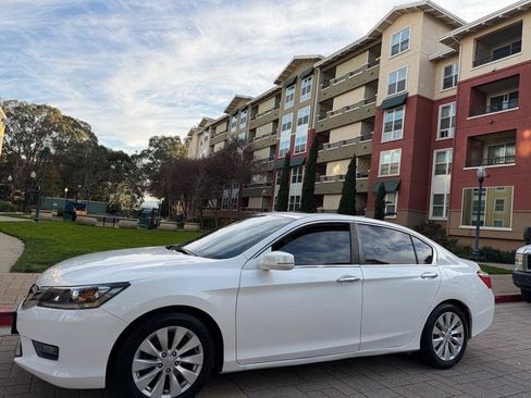 Used 2015 Honda Accord EX image 5