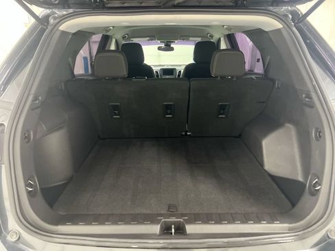 Used 2022 Chevrolet Equinox LS FWD image 23