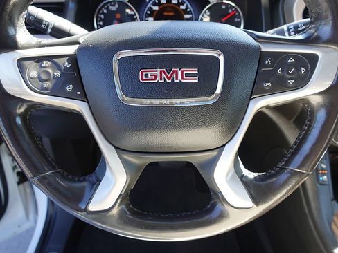 Used 2019 GMC Acadia Denali w/ Technology Package FWD image 59