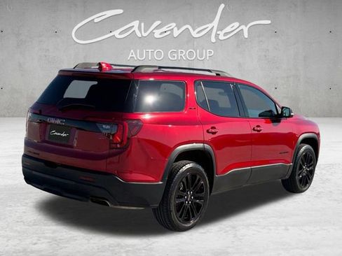 Used 2022 GMC Acadia SLE w/ Driver Convenience Package image 16
