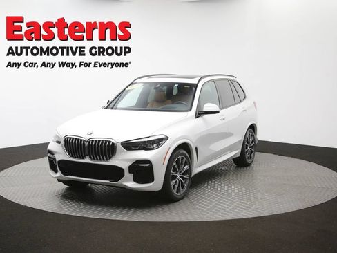 Used 2023 BMW X5 xDrive40i w/ M Sport Package AWD/4WD image 58