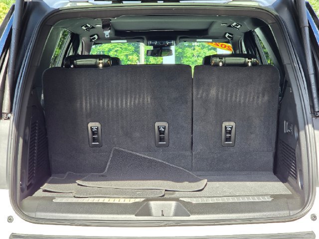 Used 2024 GMC Yukon AT4 AWD/4WD image 17