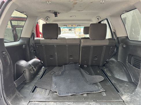 Used 2012 Nissan Xterra S image 23