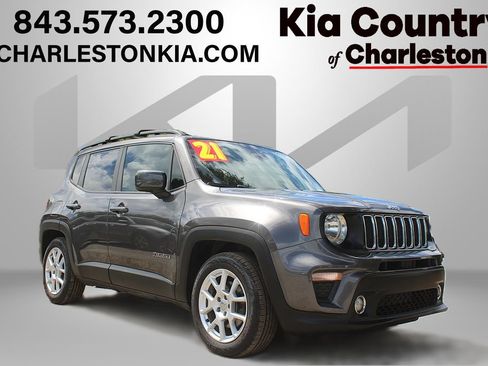 Used 2021 Jeep Renegade Latitude FWD image 1