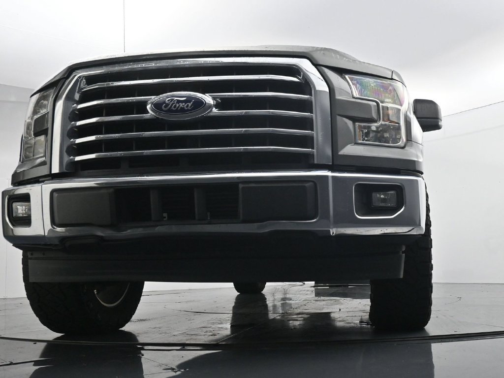 Used 2017 Ford F150 XLT w/ Equipment Group 302A Luxury RWD image 19