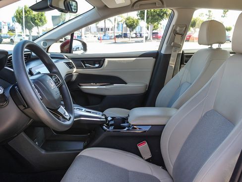 Used 2018 Honda Clarity Plug-In Hybrid image 19