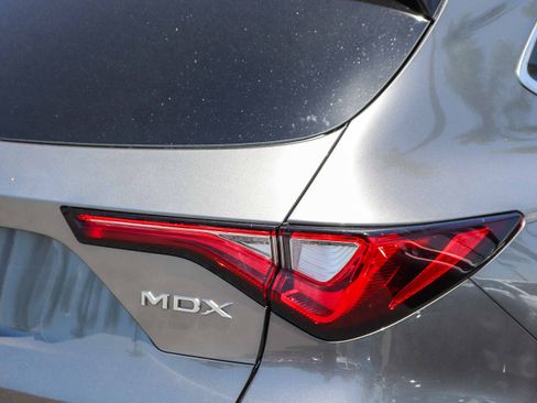 Used 2022 Acura MDX FWD w/ Technology Package image 9