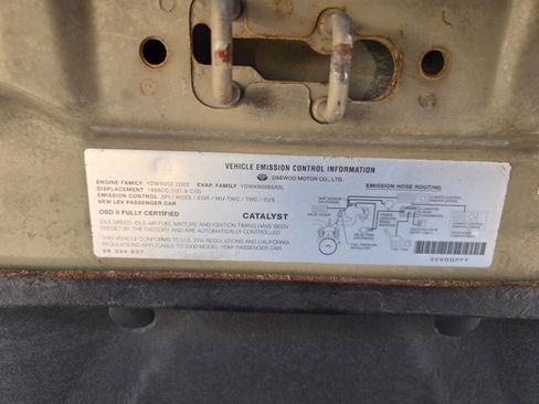 Used 2000 Daewoo Nubira SE image 47