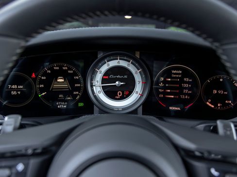 Certified 2025 Porsche 911 Turbo S AWD/4WD image 36
