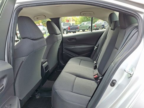 Certified 2022 Toyota Corolla LE image 10