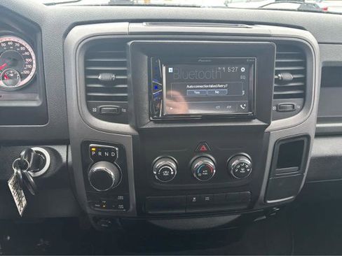 Used 2014 RAM 1500 Express w/ Black Ram 1500 Express Group image 20