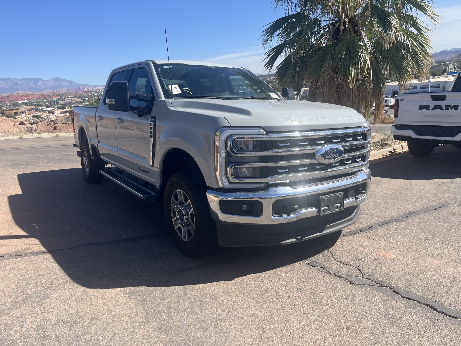 Used 2025 Ford F250 Lariat AWD/4WD image 6