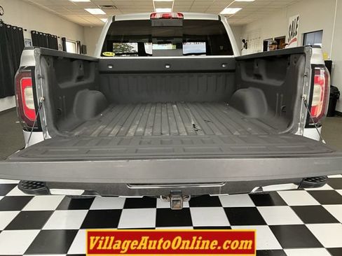 Used 2016 GMC Sierra 1500 SLT w/ SLT Premium Package AWD/4WD image 30