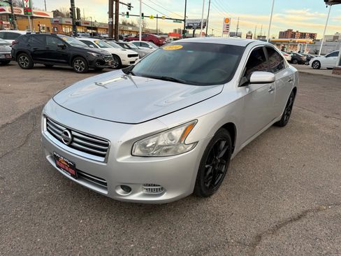 Used 2014 Nissan Maxima 3.5 S image 4
