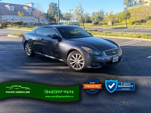 Used 2011 INFINITI G37 Journey w/ Premium Pkg image 3