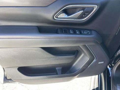 Used 2022 Chevrolet Tahoe RST AWD/4WD image 25