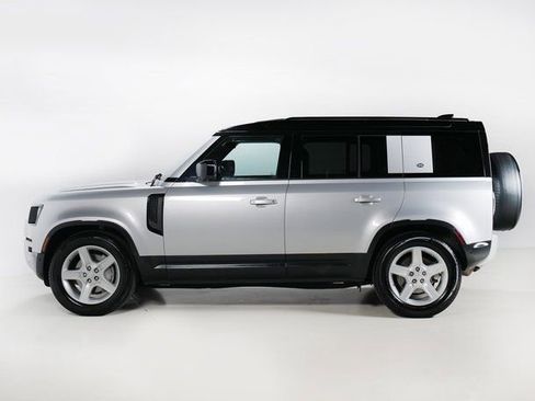 Used 2020 Land Rover Defender 110 SE image 6