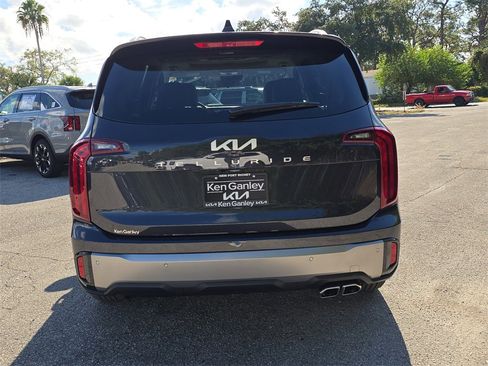 New 2025 Kia Telluride S image 7