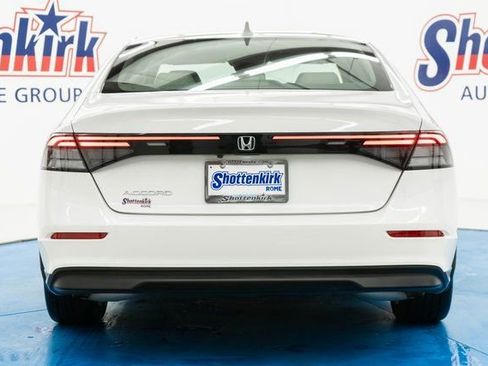 Certified 2024 Honda Accord LX image 6