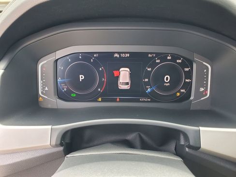 Used 2023 Volkswagen Atlas SE FWD image 27